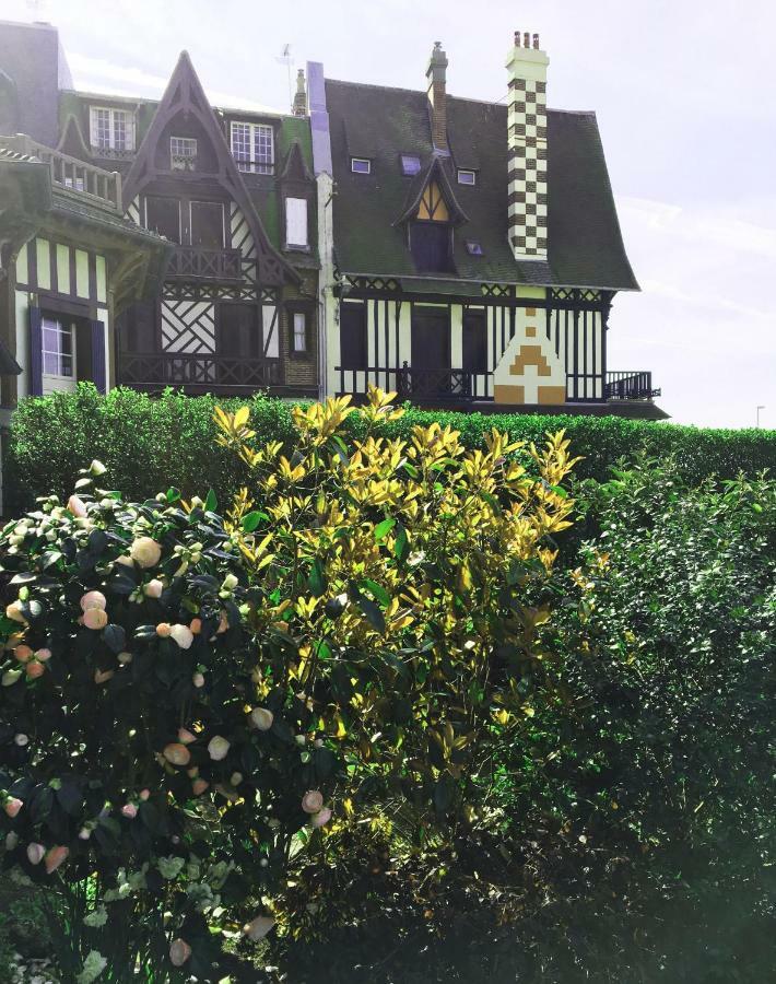 Le Manoir Normand Lägenhet Trouville-sur-mer Exteriör bild