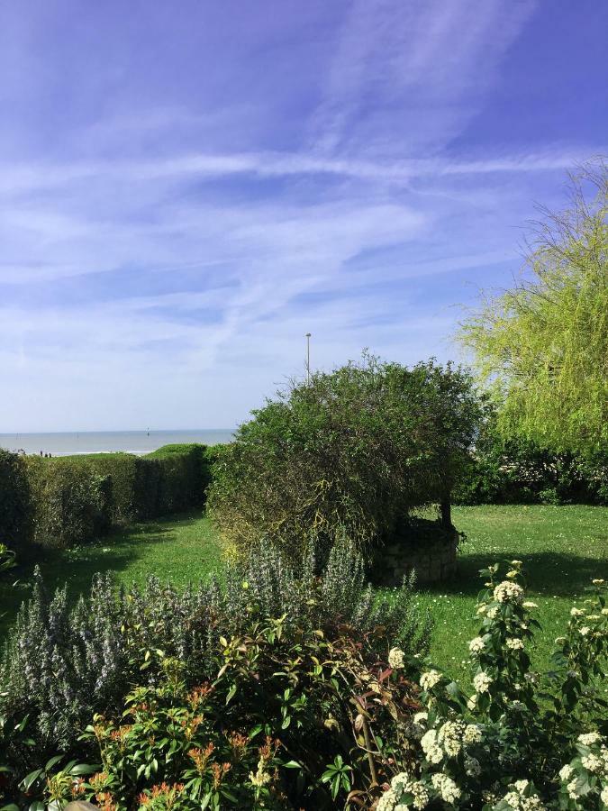 Le Manoir Normand Lägenhet Trouville-sur-mer Exteriör bild